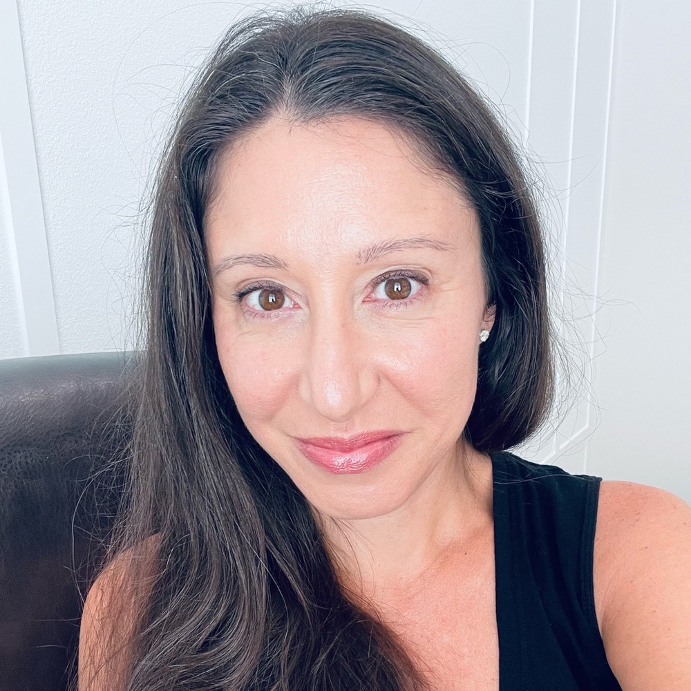Meet your Posher, Liz
